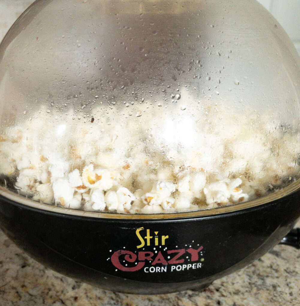 popcorn maker